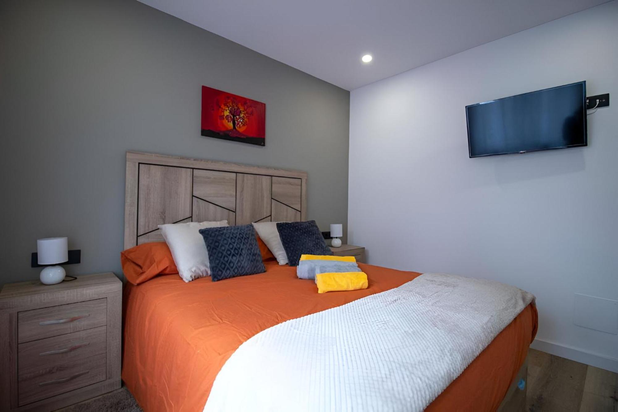 Apartamento Moderno A 5 Min Del Funicamp, 1-2 Енкамп Экстерьер фото